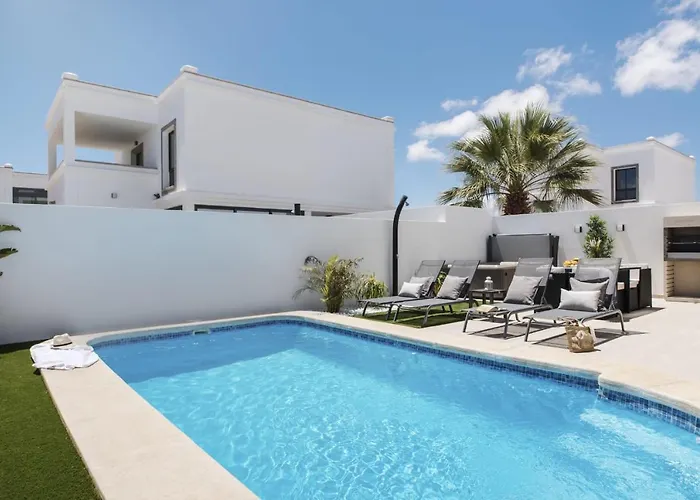 Flamboyan Yaiza (Lanzarote)