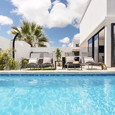 Flamboyan Yaiza (Lanzarote)