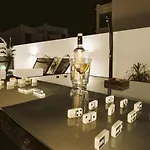 Flamboyan Villa *