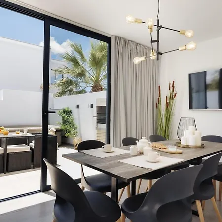 Flamboyan Vila Yaiza (Lanzarote)